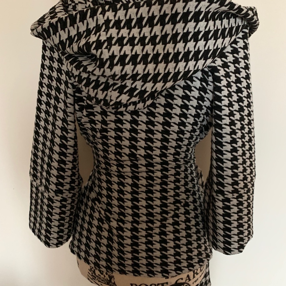 Xtaren Wrap Coat - image 3